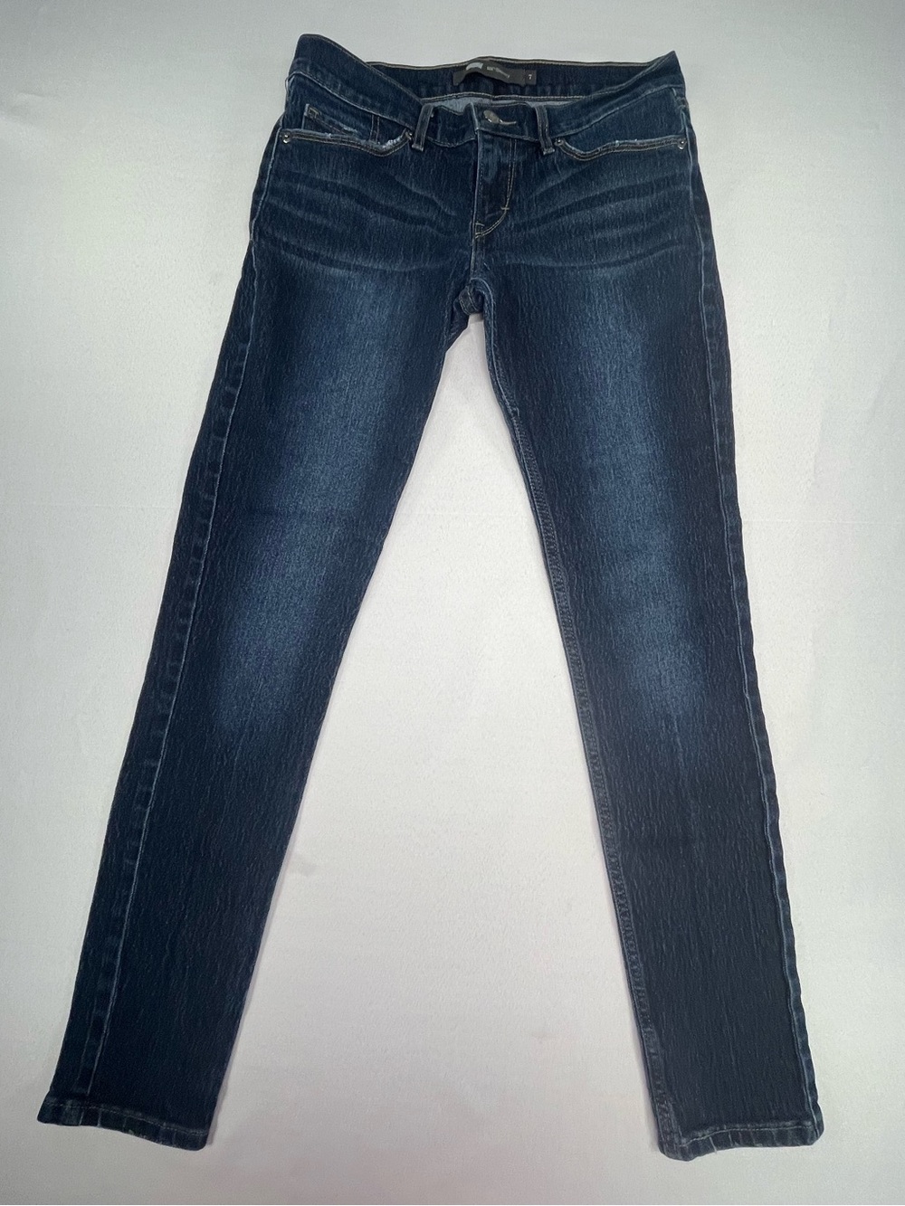 Levi's 524 Dark Wash Denim Slim Fit Skinny Women’s Jeans Size 7
